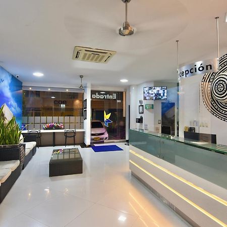 Hotel Florida ซินเซเลโฮ ภายนอก รูปภาพ