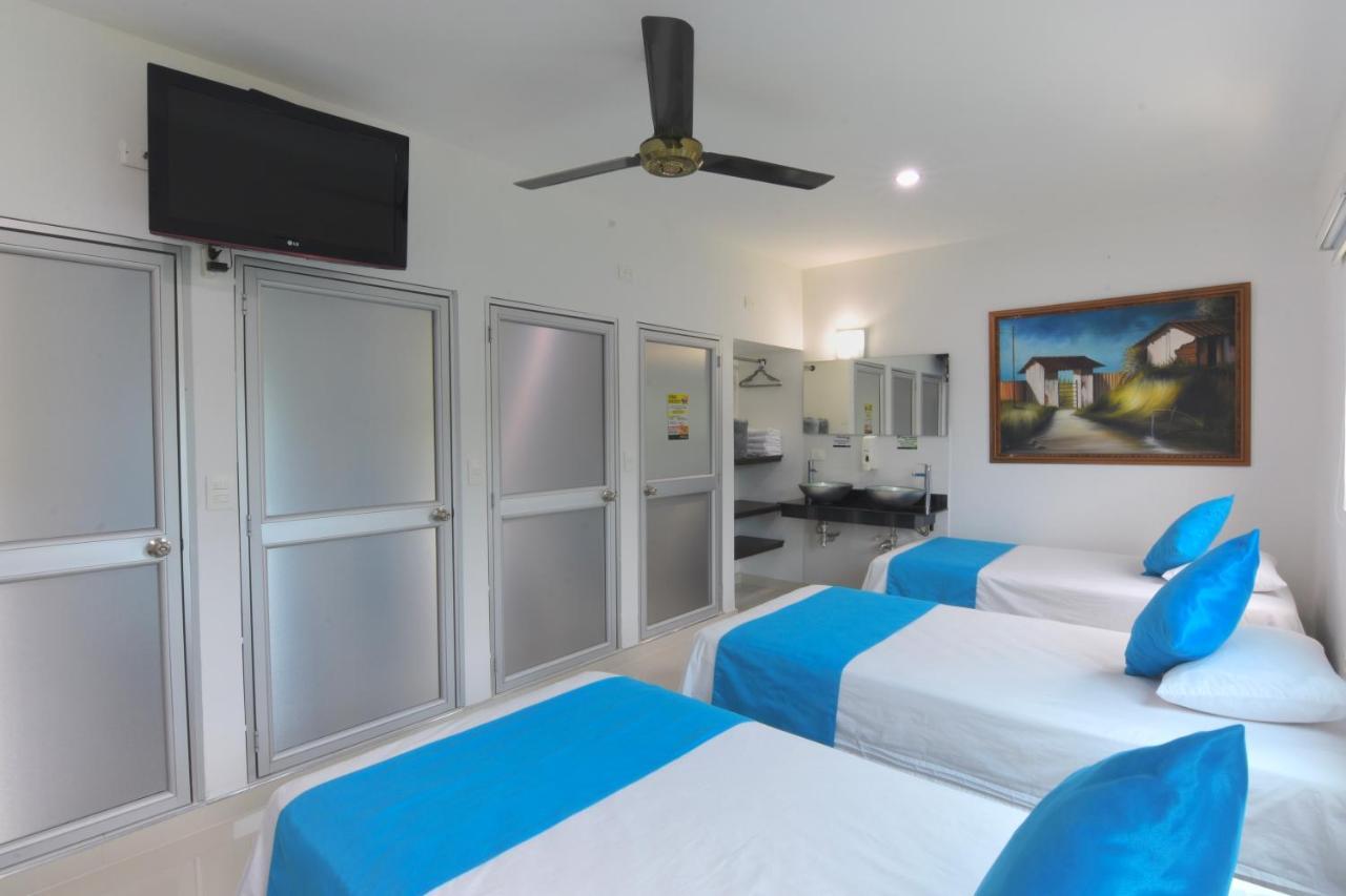 Hotel Florida ซินเซเลโฮ ภายนอก รูปภาพ
