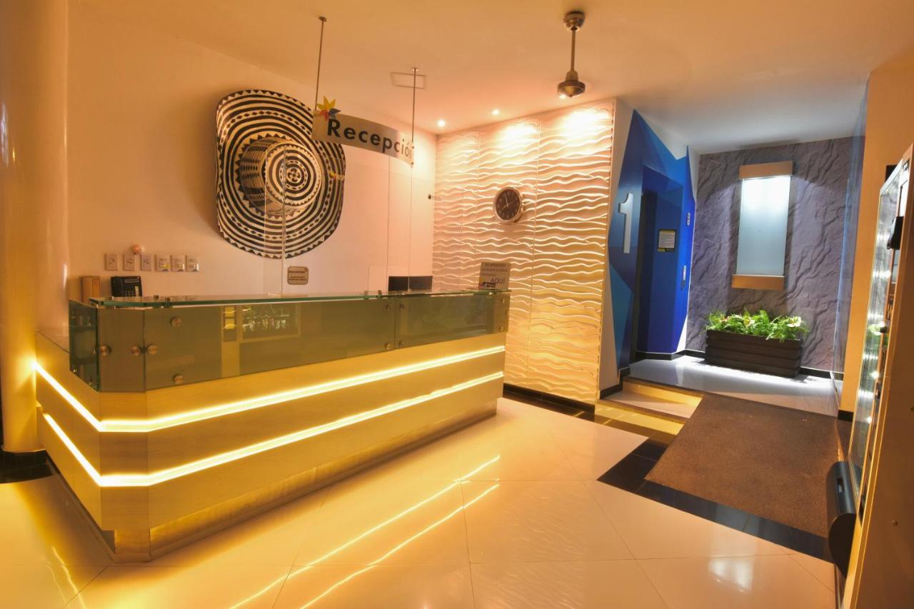 Hotel Florida ซินเซเลโฮ ภายนอก รูปภาพ