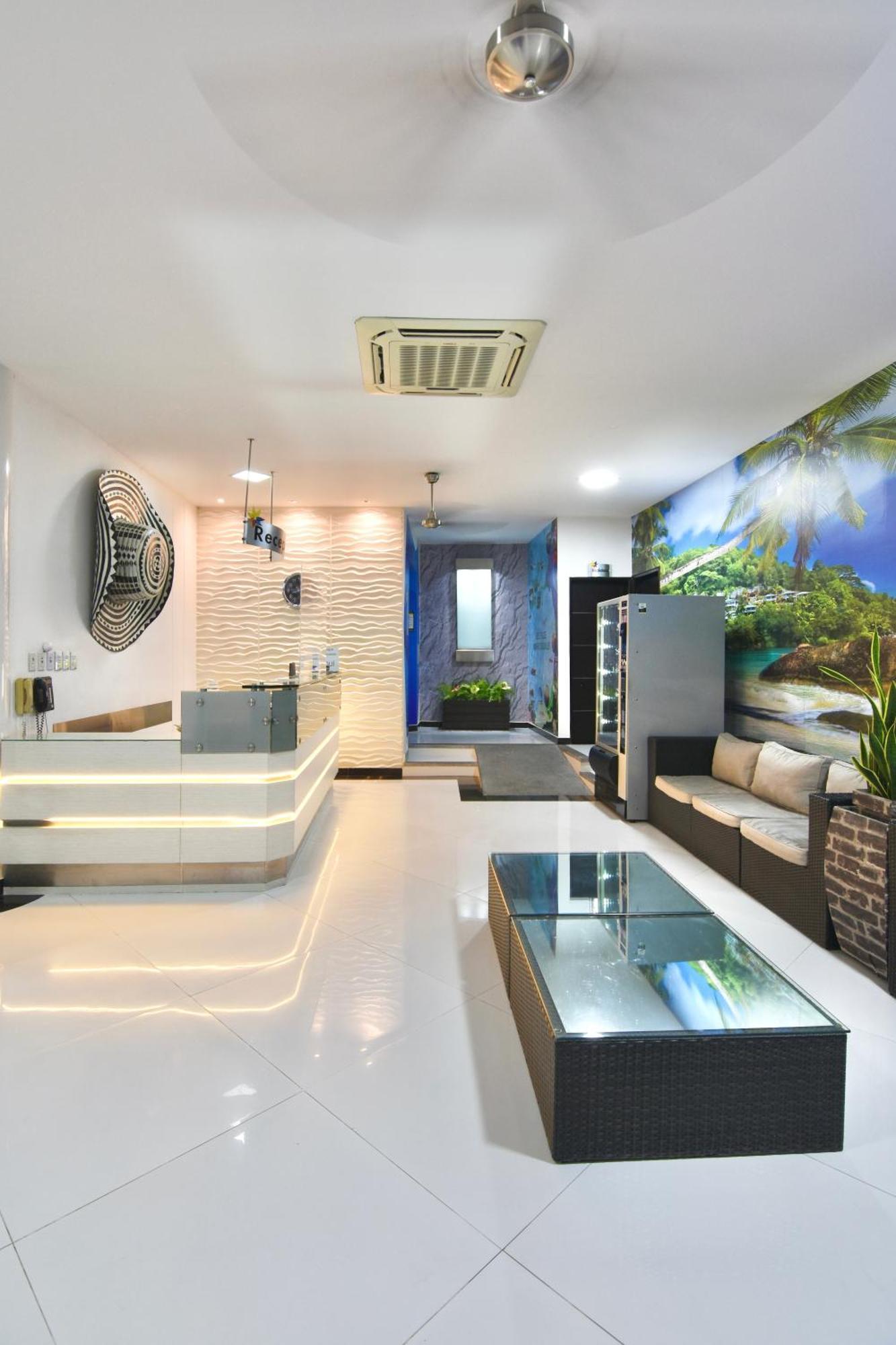 Hotel Florida ซินเซเลโฮ ภายนอก รูปภาพ