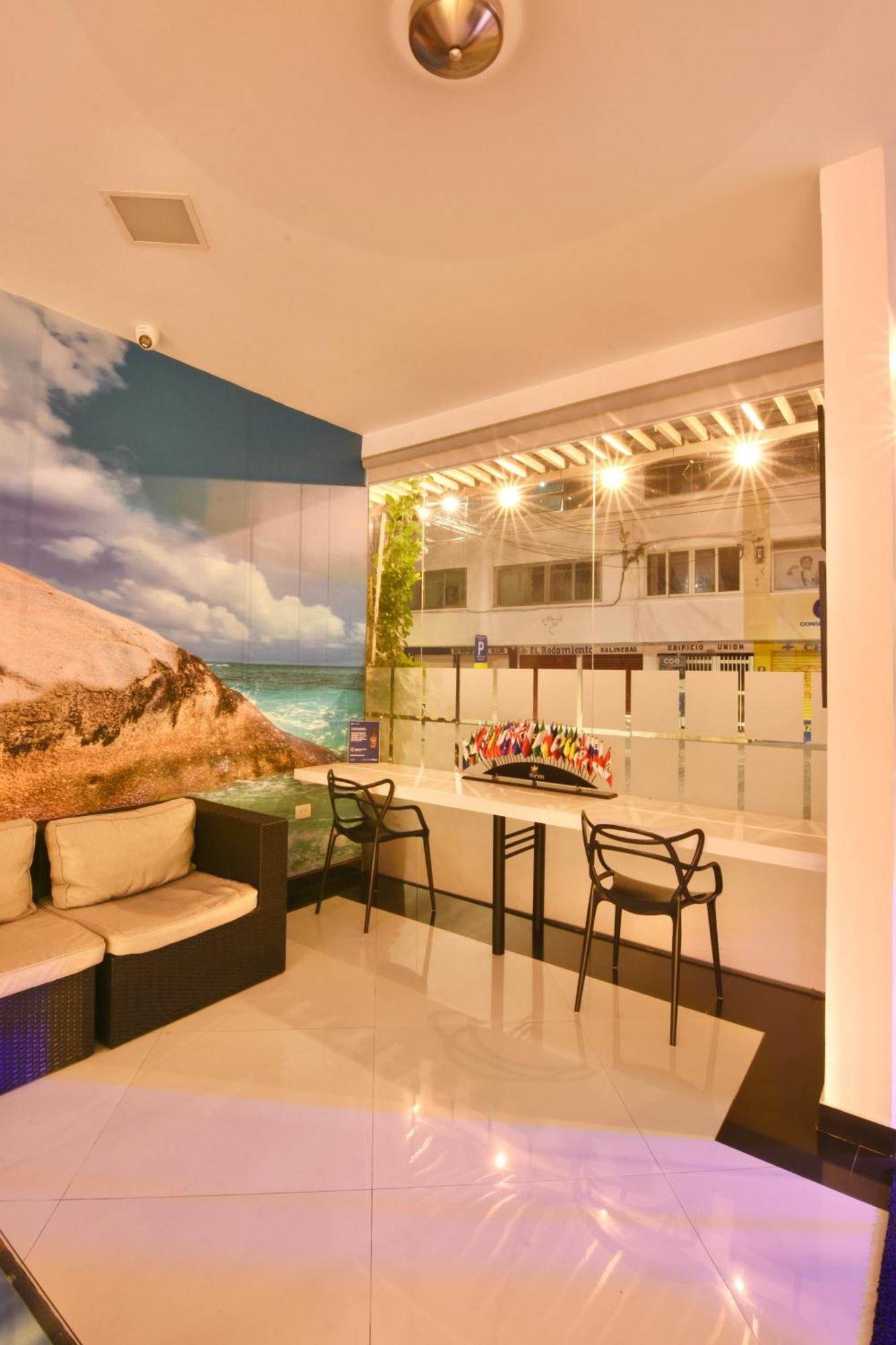Hotel Florida ซินเซเลโฮ ภายนอก รูปภาพ