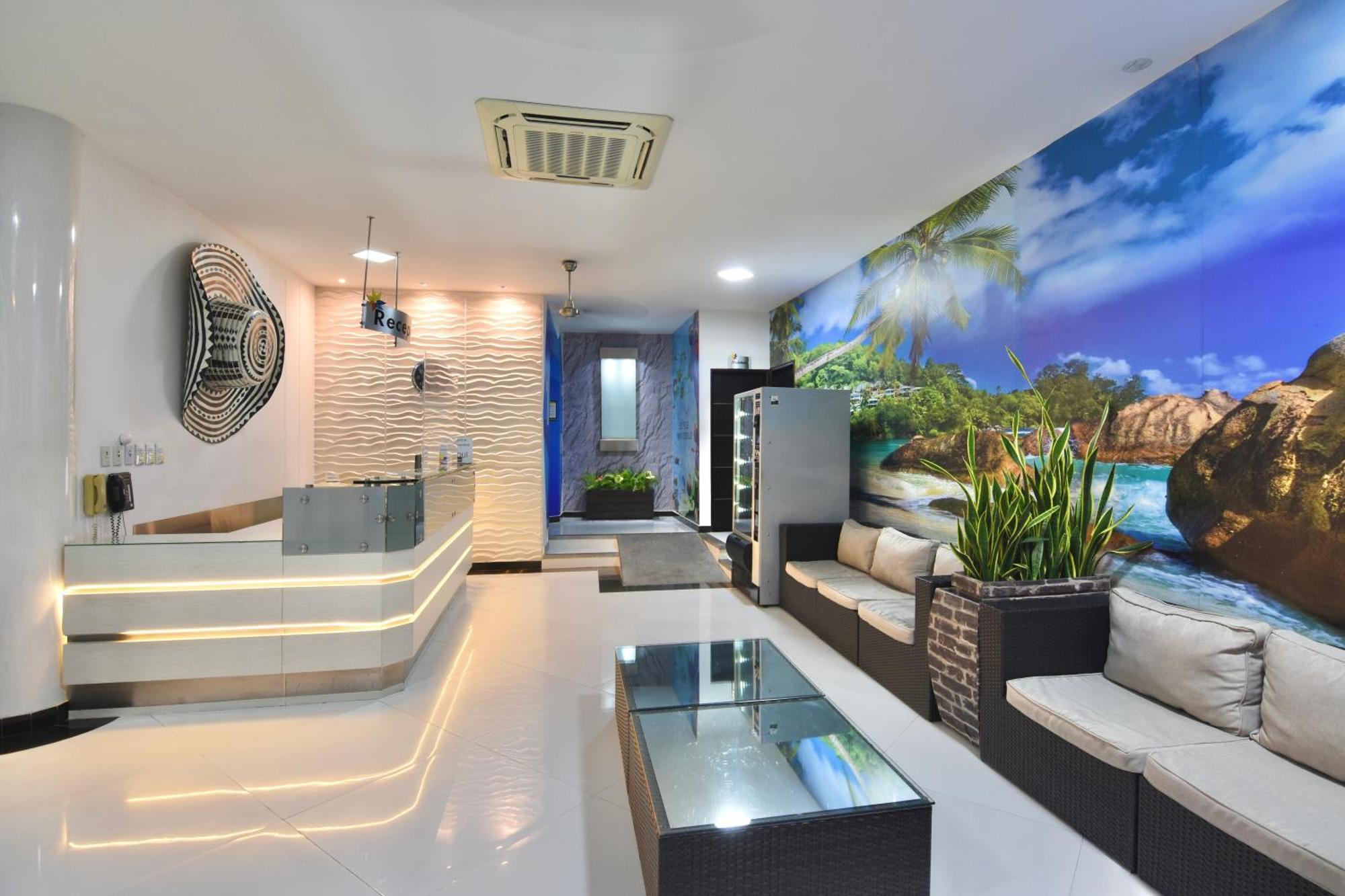 Hotel Florida ซินเซเลโฮ ภายนอก รูปภาพ