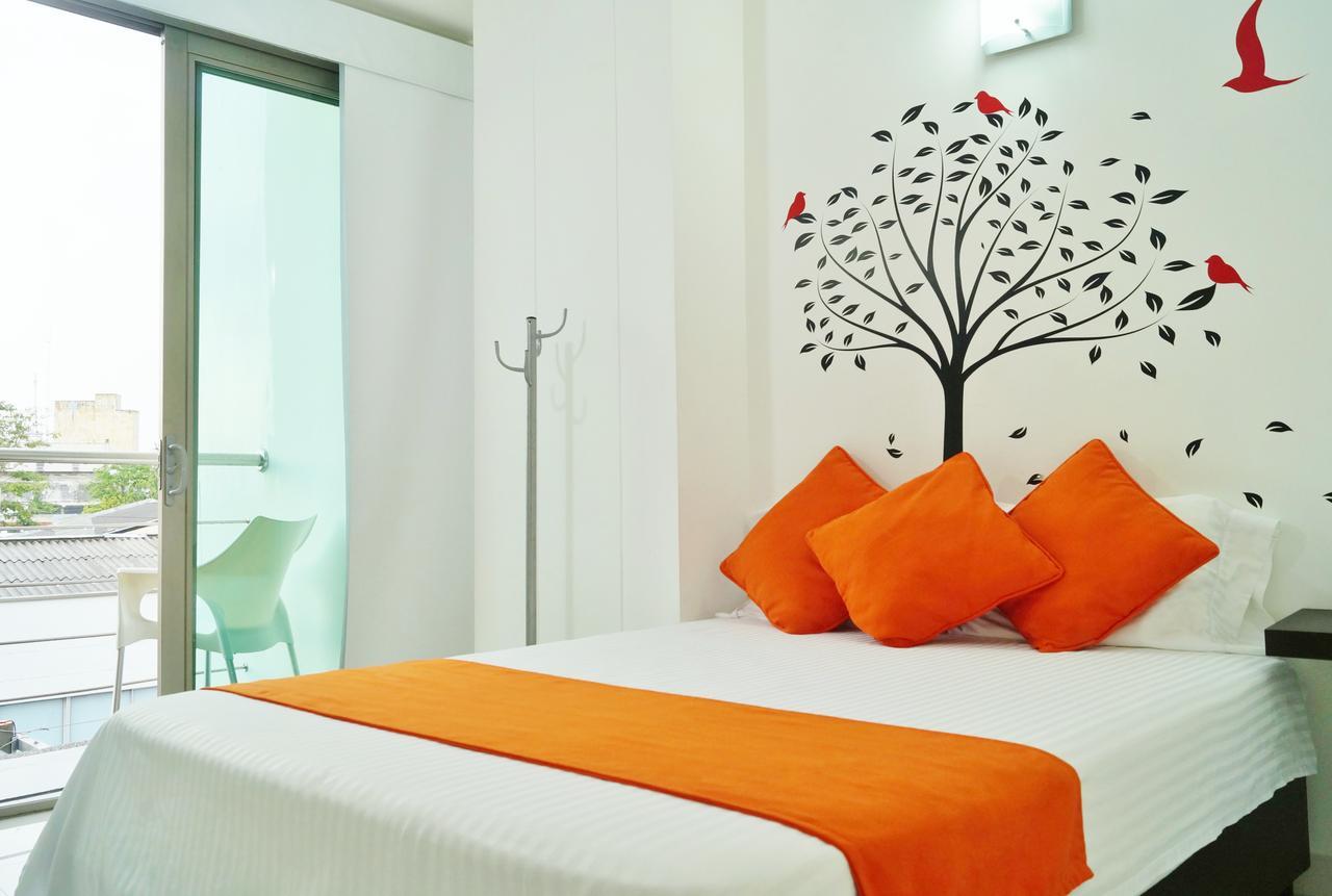 Hotel Florida ซินเซเลโฮ ภายนอก รูปภาพ