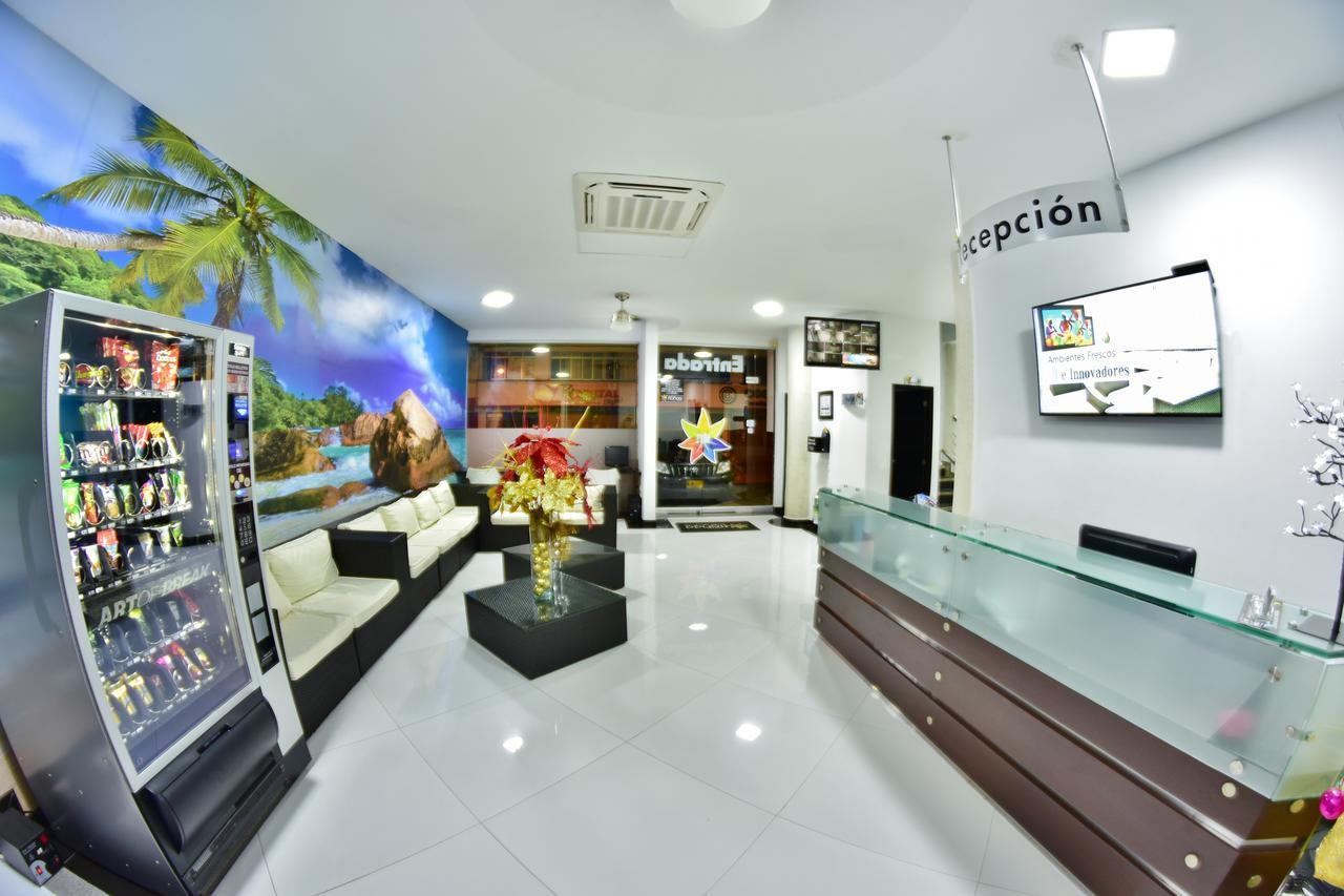 Hotel Florida ซินเซเลโฮ ภายนอก รูปภาพ